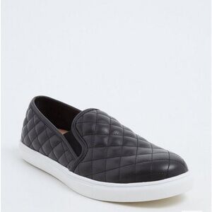 Torrid Black Quilted Sneaker Wide! Size 8.5W